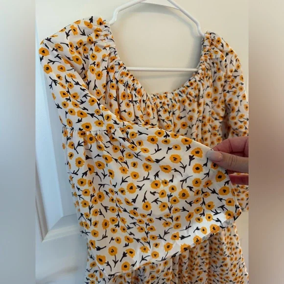 Floral Dress - Picture 3 of 4